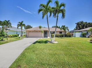 419 SW 38th St, Cape Coral, FL 33914
