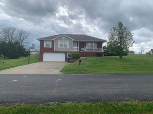 9565 Tasha Ln, New Bloomfield, MO 65063