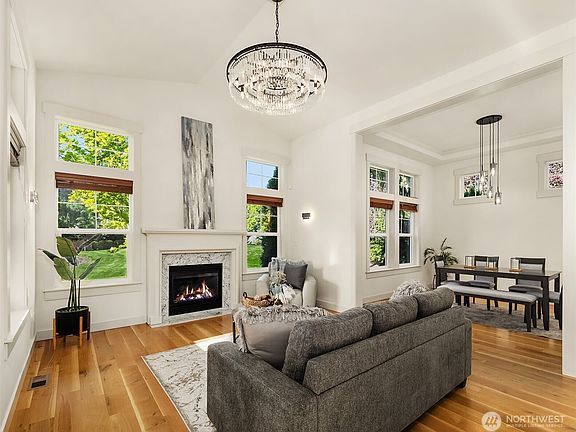 5th image of 17126 53rd Street SE