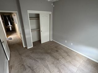 11101 Vista Del Luna Dr, Bakersfield, CA 93311