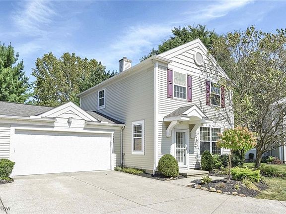 2nd image of 26680 Village Ln