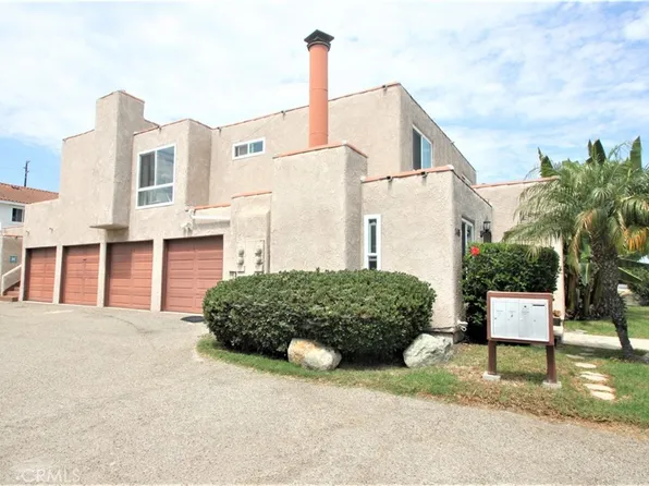 2405 Whitesands Dr, Huntington Beach, CA 92648