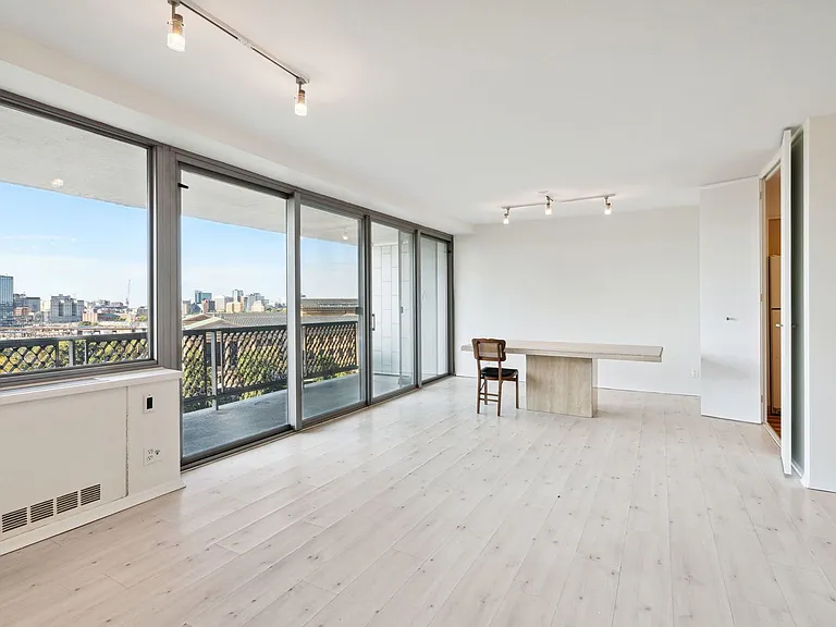 2401 Pennsylvania Ave #15A2 — Photo 8