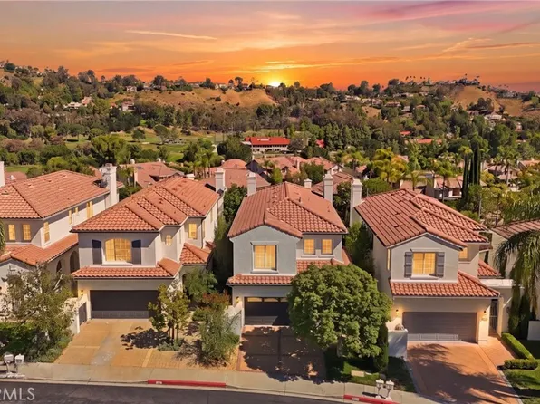 24813 Calle Cedro, Calabasas, CA 91302