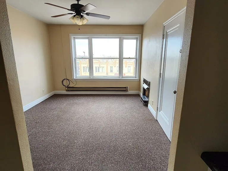 619 Main St — Photo 5