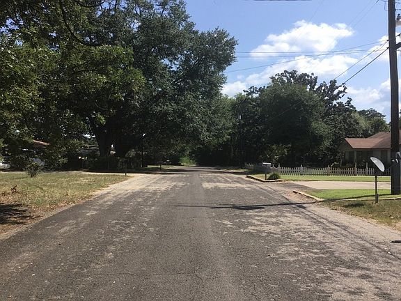 4th image of 120 Massingill Dr