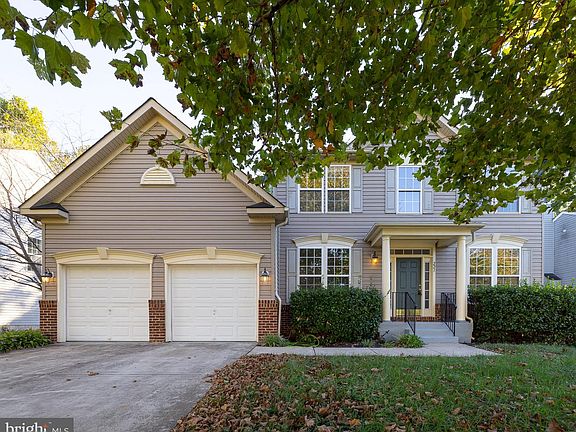2nd image of 221 Aidan Dr