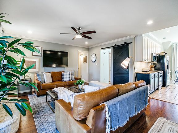 5th image of 6914 Tradonna Ln