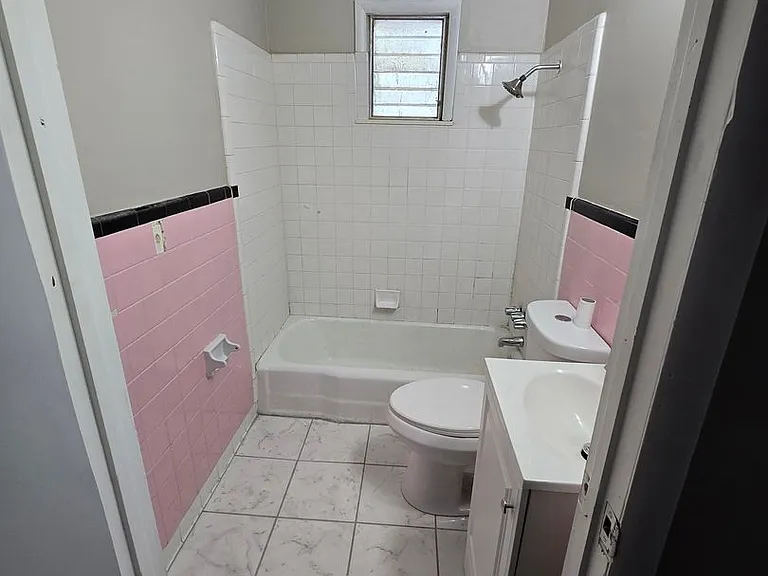 801 Maysville Rd NE — Photo 5