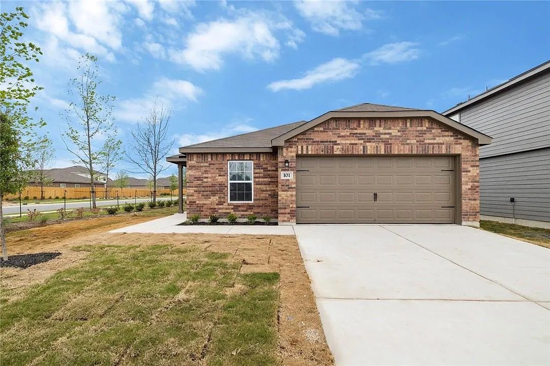 4 bed, 2.0 bath, 1794 sqft, $1,650 — Photo 1