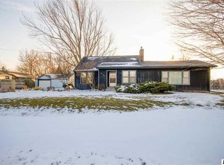 2469 Rives Eaton Rd, Jackson, MI 49201