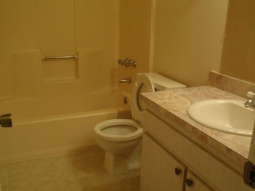 5th image of 1213 NW 39th Ave APT G3