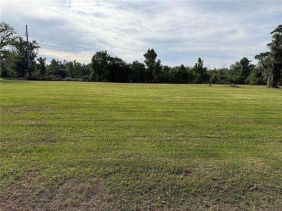 5th image of 428 Magnolia Ridge Rd