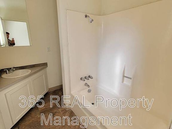 4th image of 2025 4th Ave #1