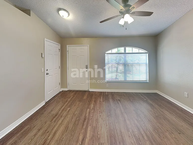 4232 Settlers Ct — Photo 7