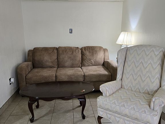 4th image of 151 Church St #3