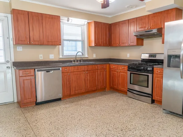 517 N Atlanta St, Metairie, LA 70003