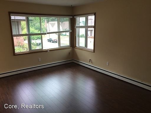 2nd image of 5046 SE 37th Ave #3394836