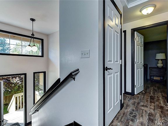 4th image of 603 89th Ave SE
