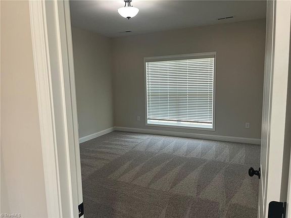 5th image of 8319 Lazy Sky Ln #71