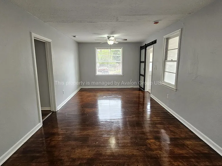 912 Saratoga Blvd — Photo 4