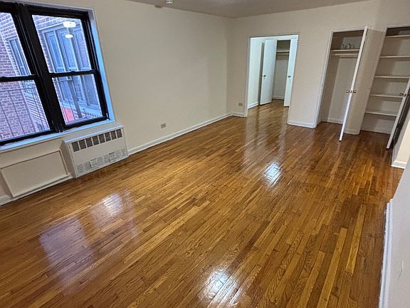 4th image of 14205 Roosevelt Ave APT 522