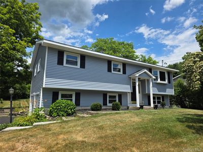 3 Abbey Road, Hyde Park, NY, 12538