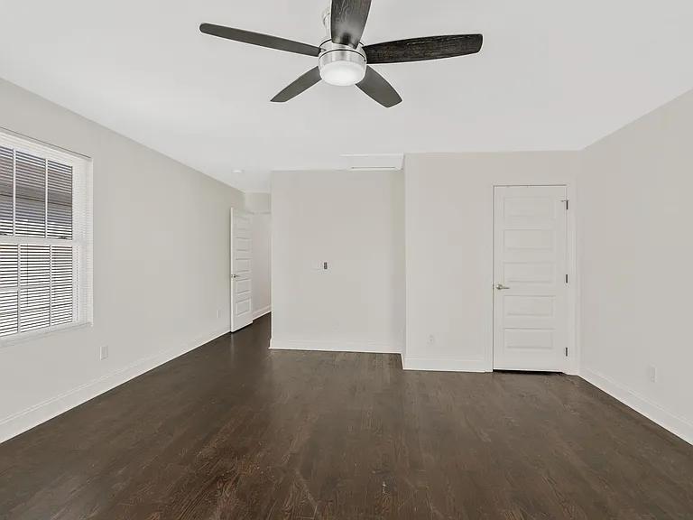 5809B Morrow Rd — Photo 24