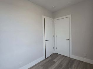 52 Poplar St, Yonkers, NY 10701