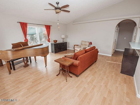3rd image of 1516 S Gray Bar Drive