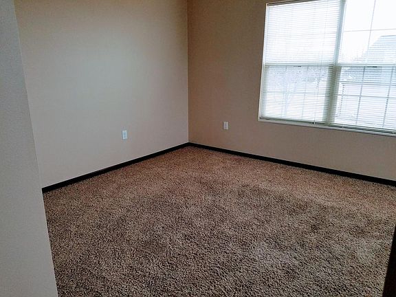 4th image of 1305 S G Ave Unit 30
