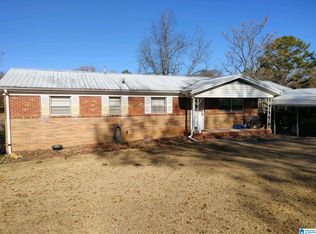 13 Myrtlewood Dr, Childersburg, AL 35044