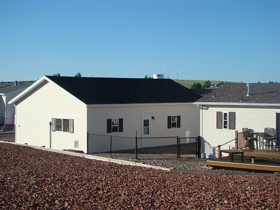 5th image of 310 Shadow Hill Ln