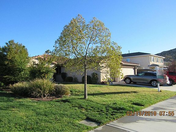 3rd image of 27188 Woodglen Ln