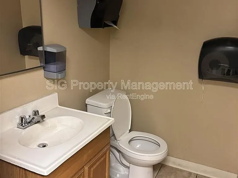 2951 Honolulu Ave #A — Photo 11