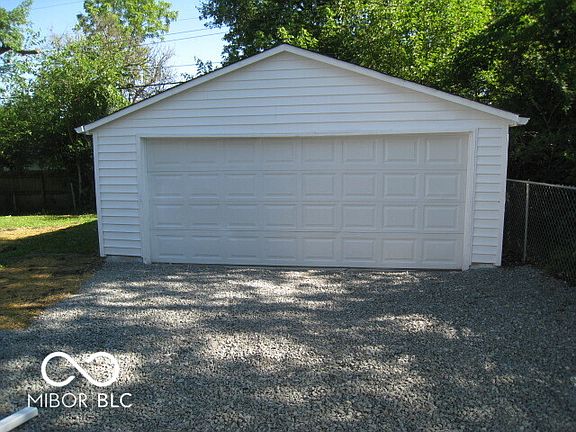 5th image of 5432 E 41st St