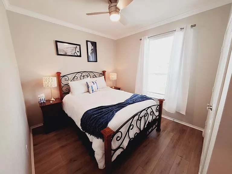7911 Libretto Ln — Photo 29
