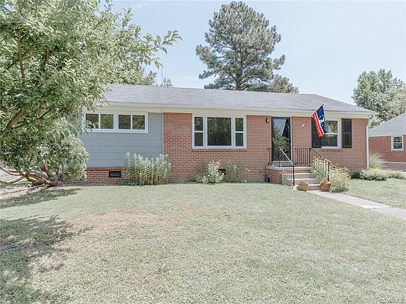 3rd image of 1005 Irby Dr