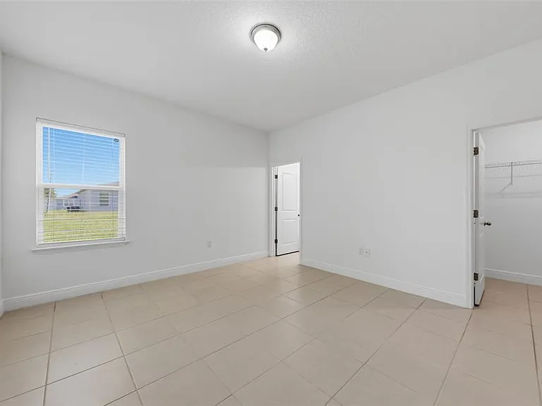 304 Begonia Ct — Photo 26
