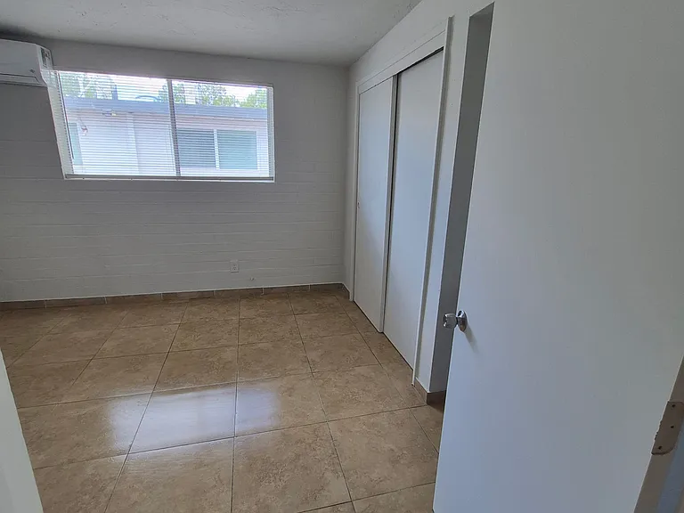 2053 N Alvernon Way #9 — Photo 7