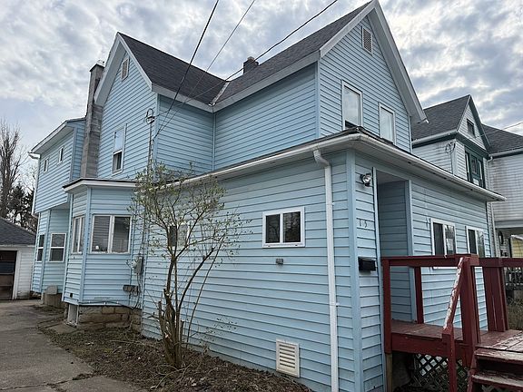 3rd image of 15 Maple St