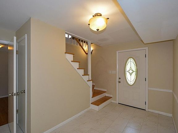 4th image of 3341 Griffin Ter SE