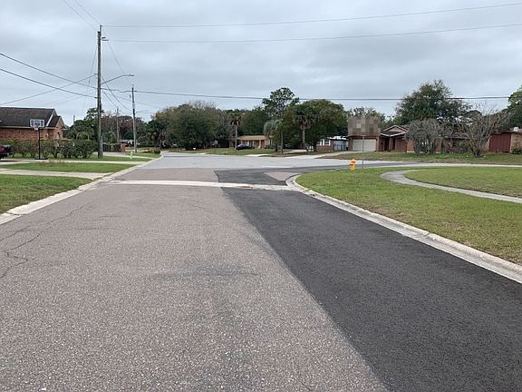 5th image of 3840 Harbor View Ct