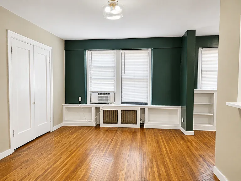 4429 W Pine Blvd #712 — Photo 5