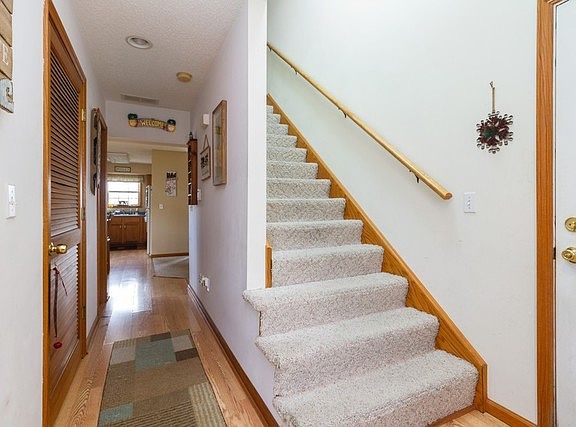 2nd image of 1447 Truman Dr