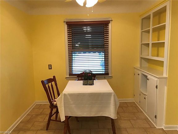 4th image of 8022 Ivandale Dr