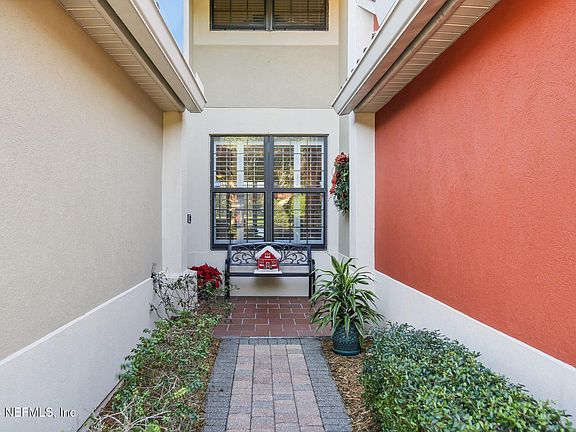 4th image of 3716 CASITAS Drive