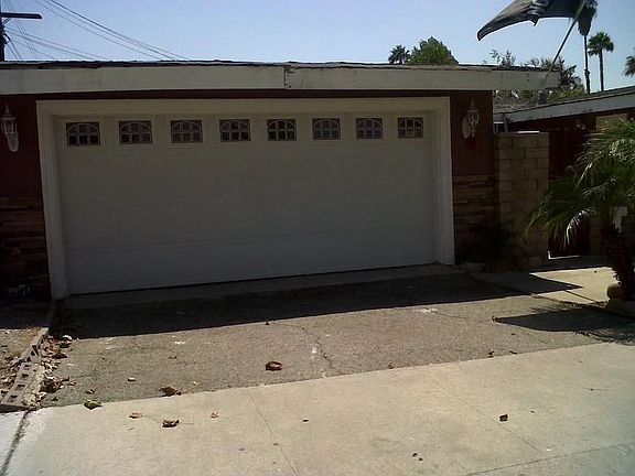 5th image of 1002 S Lolita St