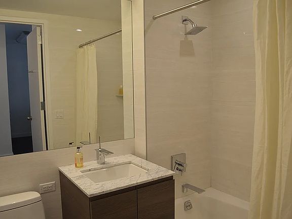 5th image of 309 Gold St APT 34A