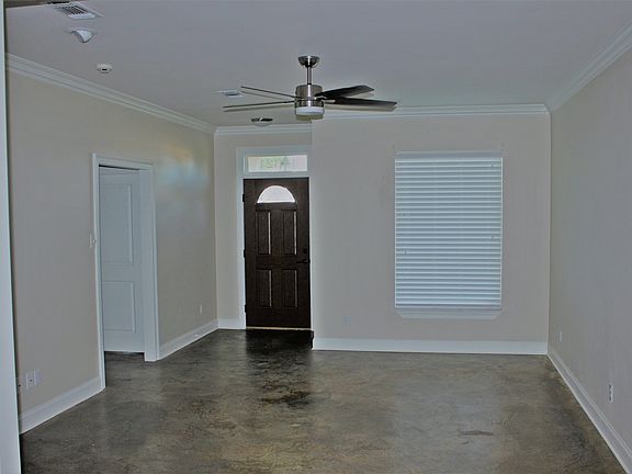 4th image of 17321 Lauren Dr